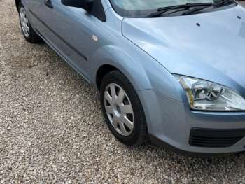 Used Ford Focus 2005 for sale - 74902894: Photo