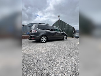 Used Ford Galaxy 2016 for sale - 75662076: Photo