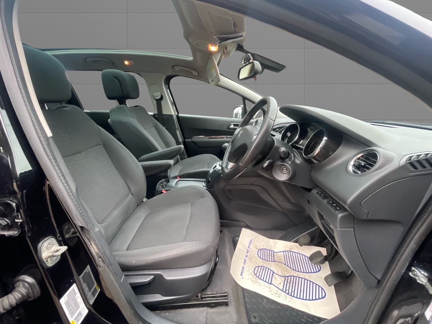 Used Peugeot 5008 2016 for sale - 76471243: Photo 10