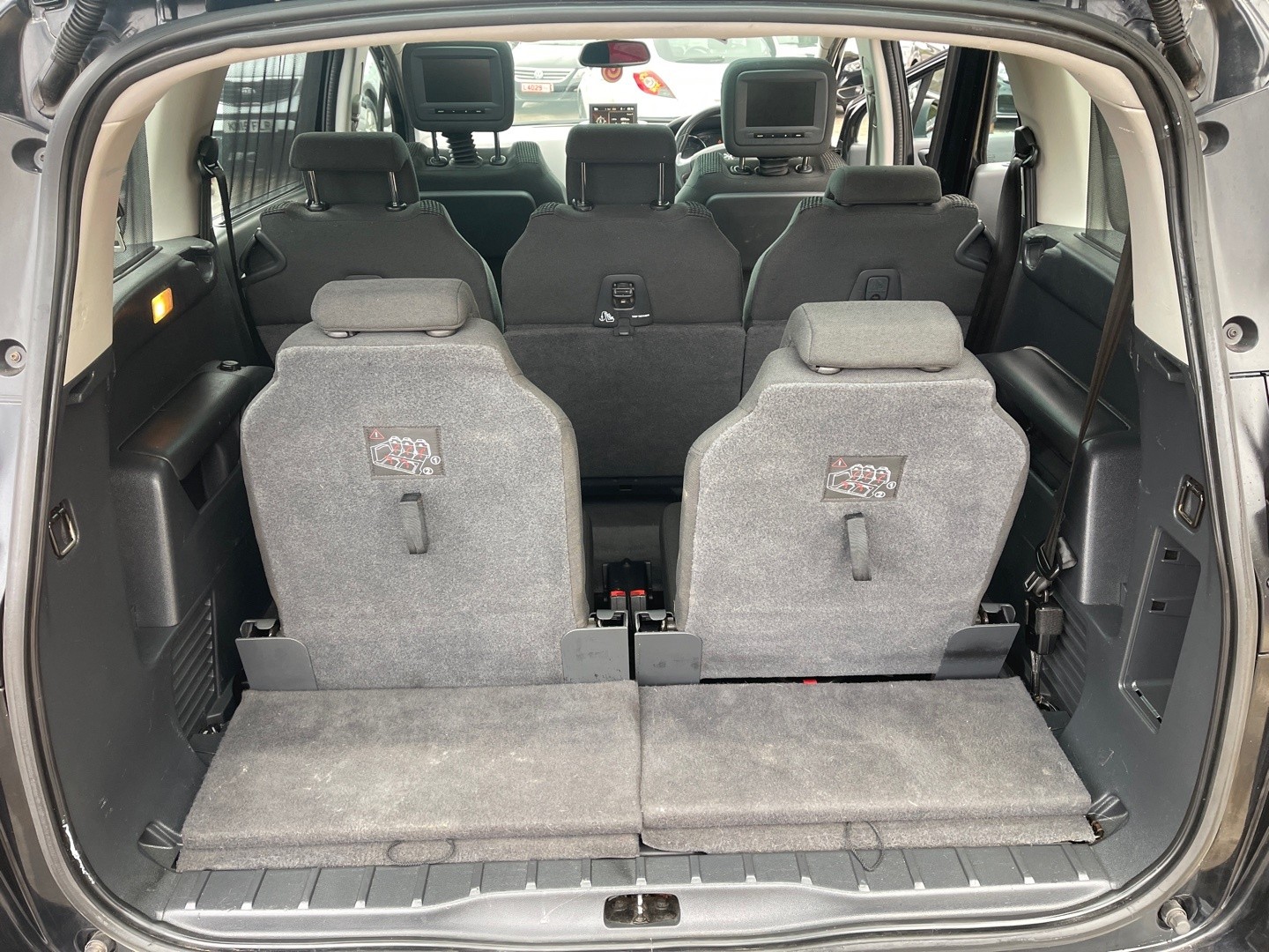 Used Peugeot 5008 2016 for sale - 76471243: Photo 24