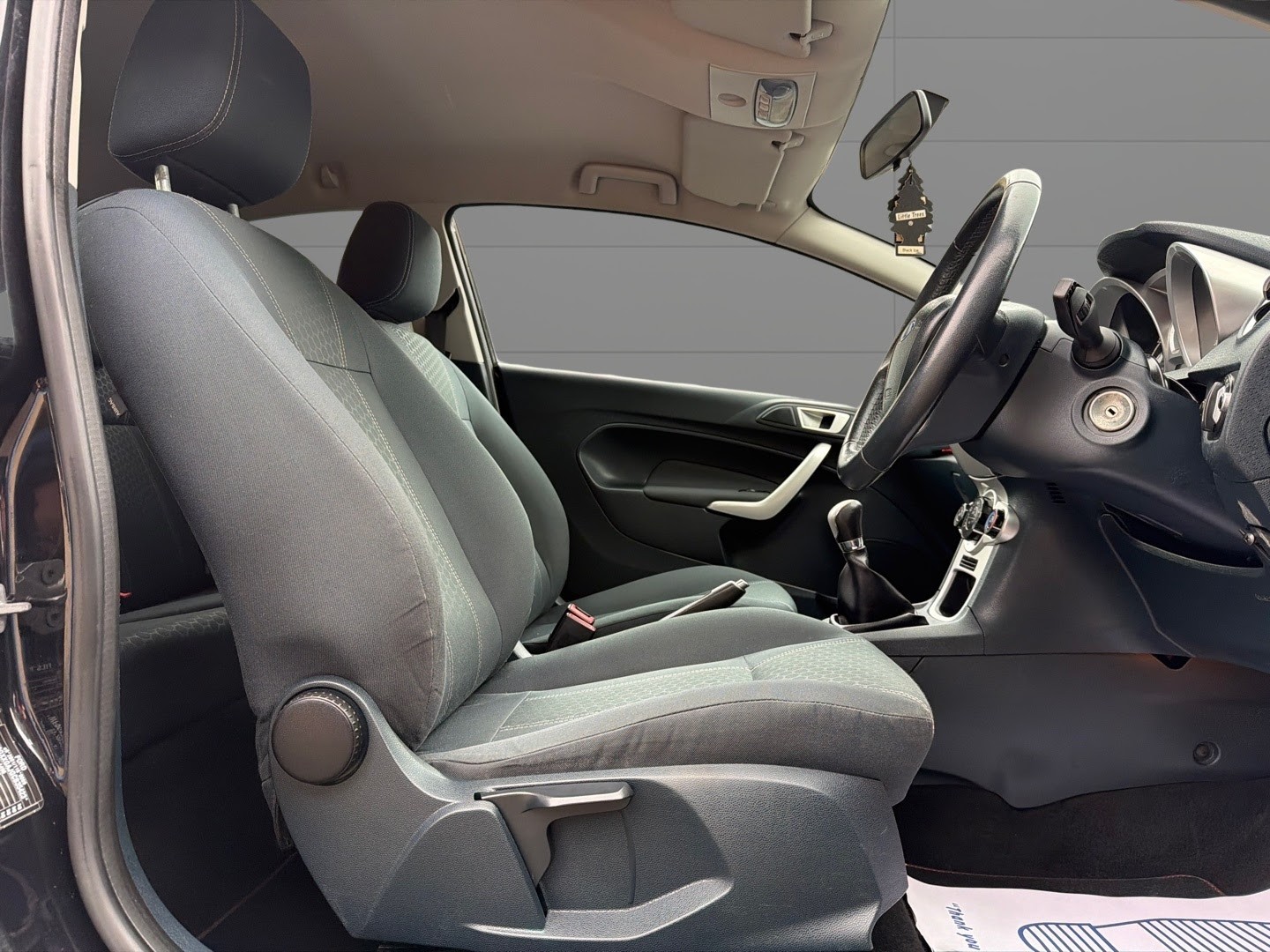 Used Ford Fiesta 2012 for sale - 77536041: Photo 11