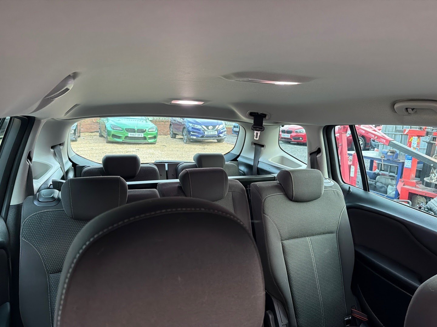 Used Vauxhall Zafira 2014 for sale - 77207530: Photo 22