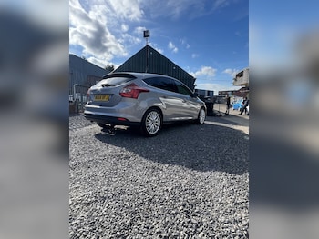 Used Ford Focus 2014 for sale - 76005570: Photo