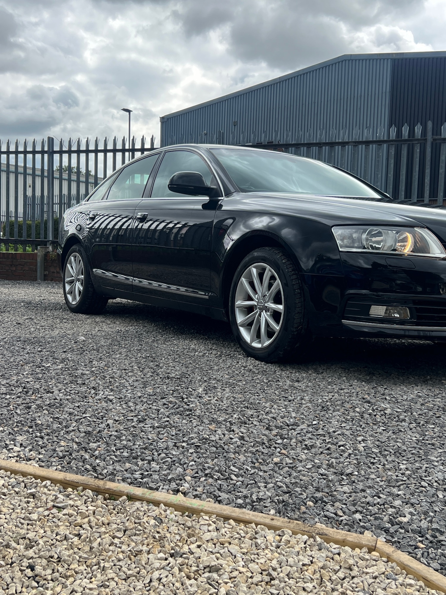 Used Audi A6 2010 for sale - 75439522: Photo 2