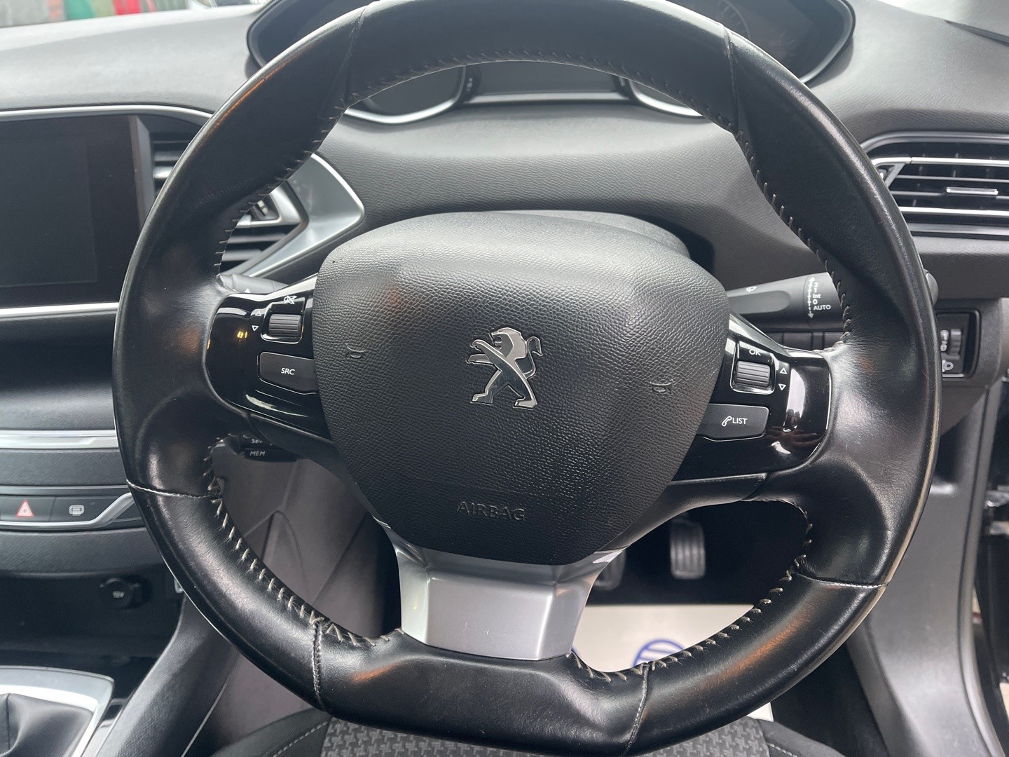 Used Peugeot 308 2018 for sale - 76455384: Photo 15