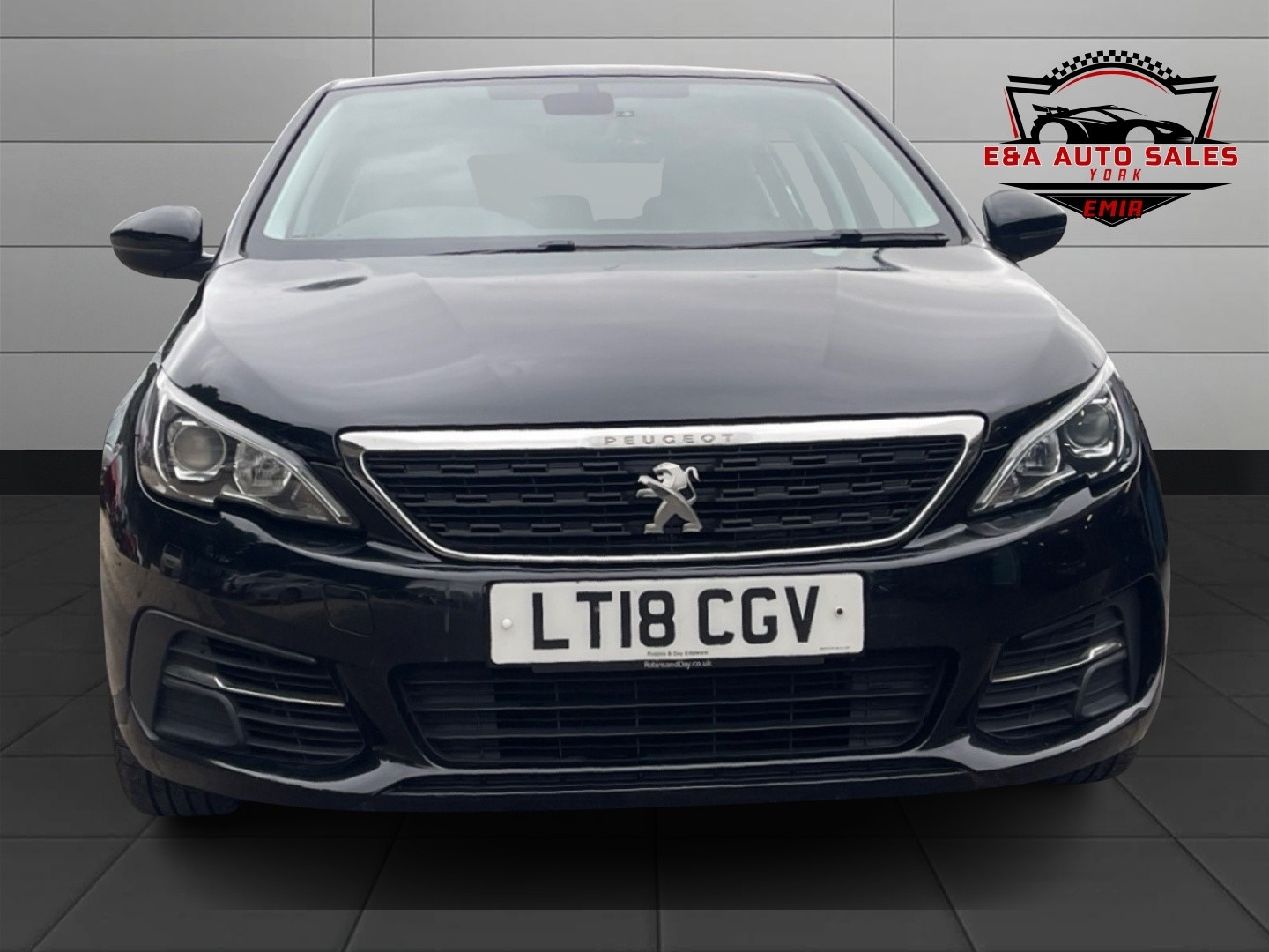 Used Peugeot 308 2018 for sale - 76455384: Photo 2