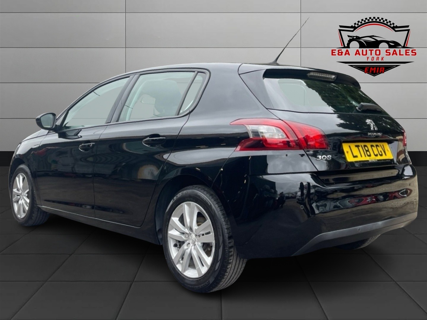 Used Peugeot 308 2018 for sale - 76455384: Photo 5