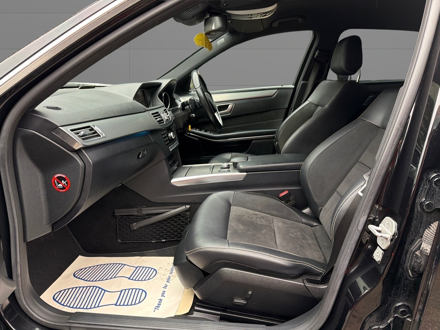 Used Mercedes-Benz E Class 2014 for sale - 77289140: Photo 12