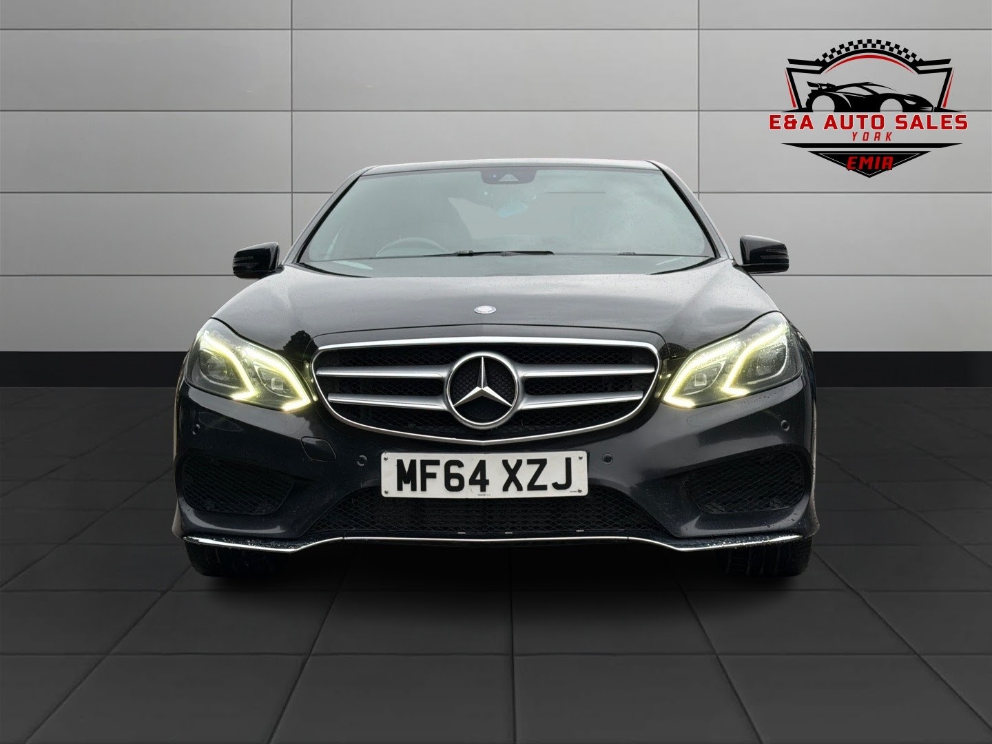 Used Mercedes-Benz E Class 2014 for sale - 77289140: Photo 2