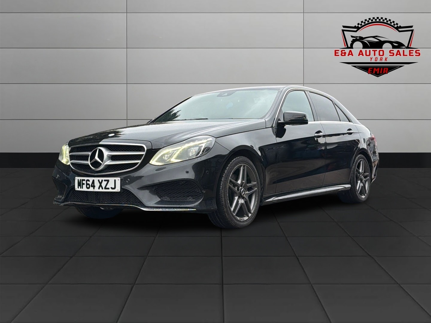 Used Mercedes-Benz E Class 2014 for sale - 77289140: Photo 3