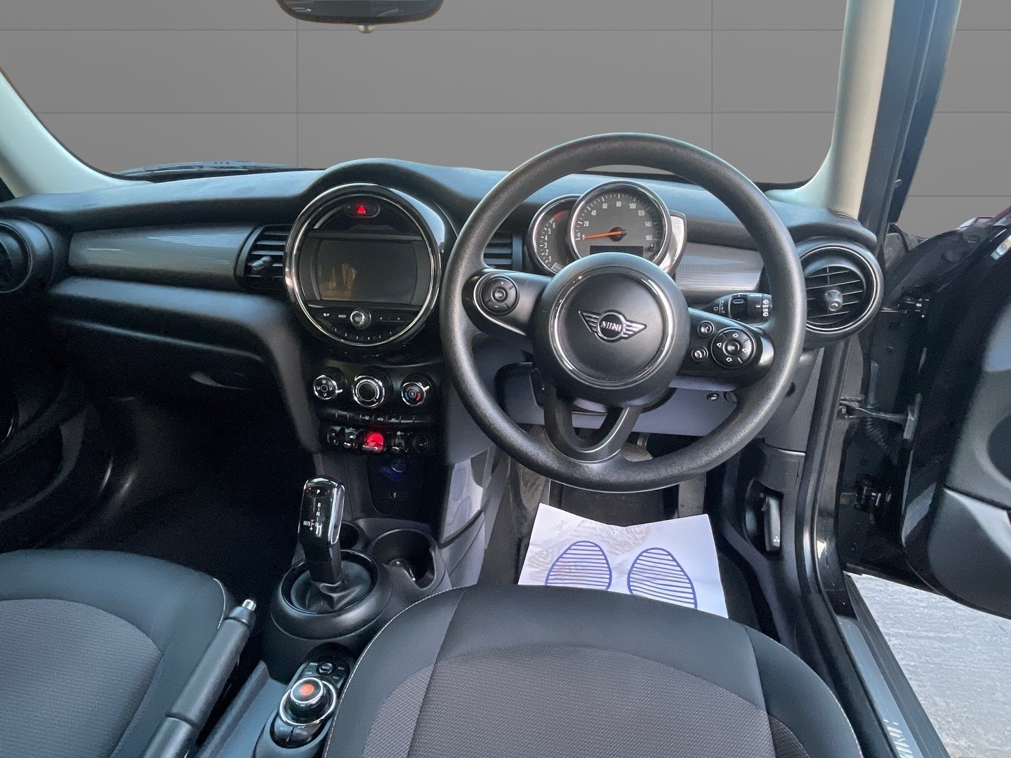 Used MINI Hatch 2020 for sale - 76687158: Photo 9