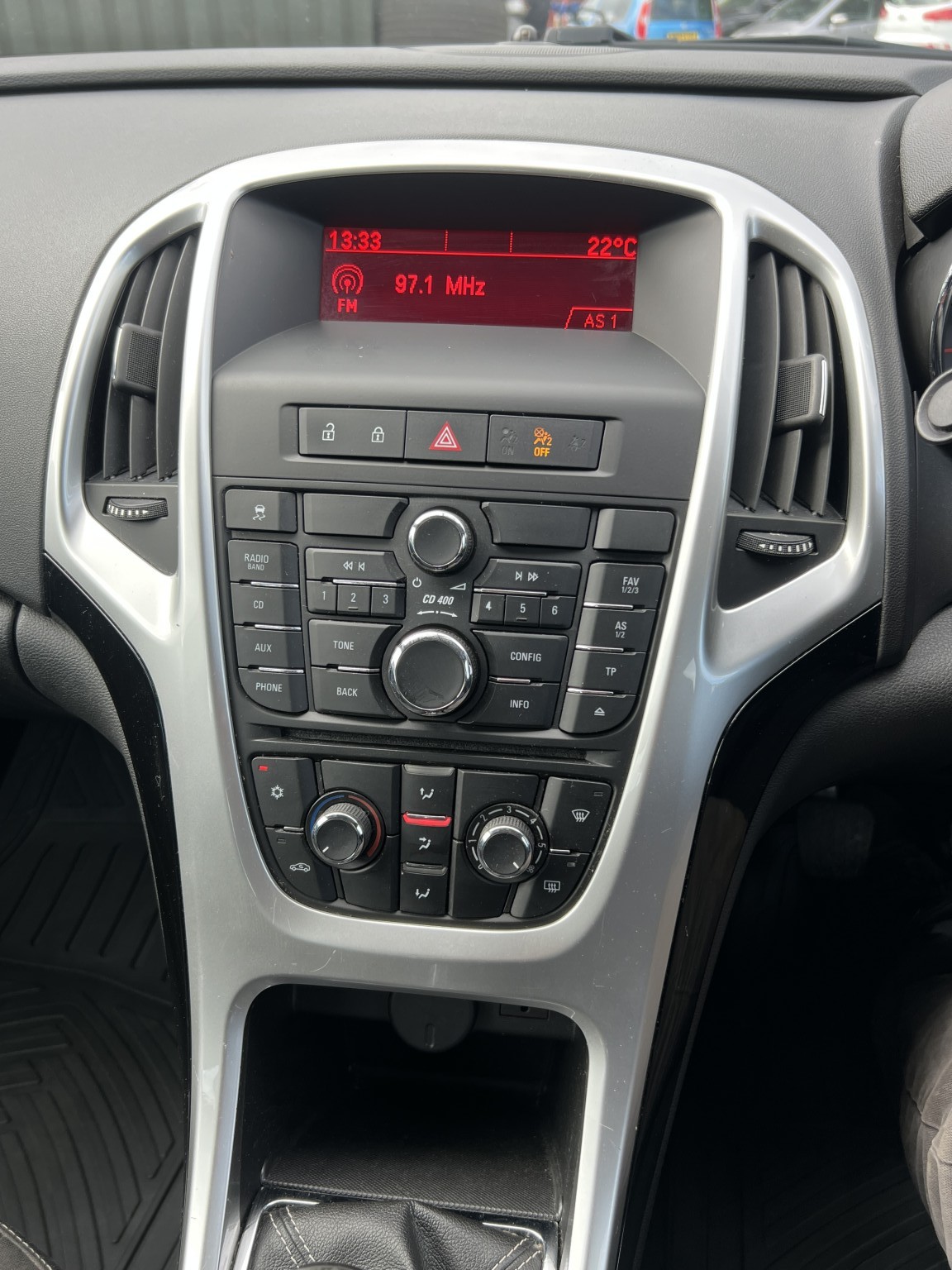 Vehicle 22