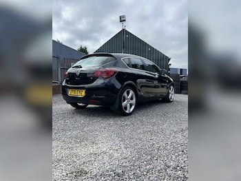 Used Vauxhall Astra 2011 for sale - 76005584: Photo