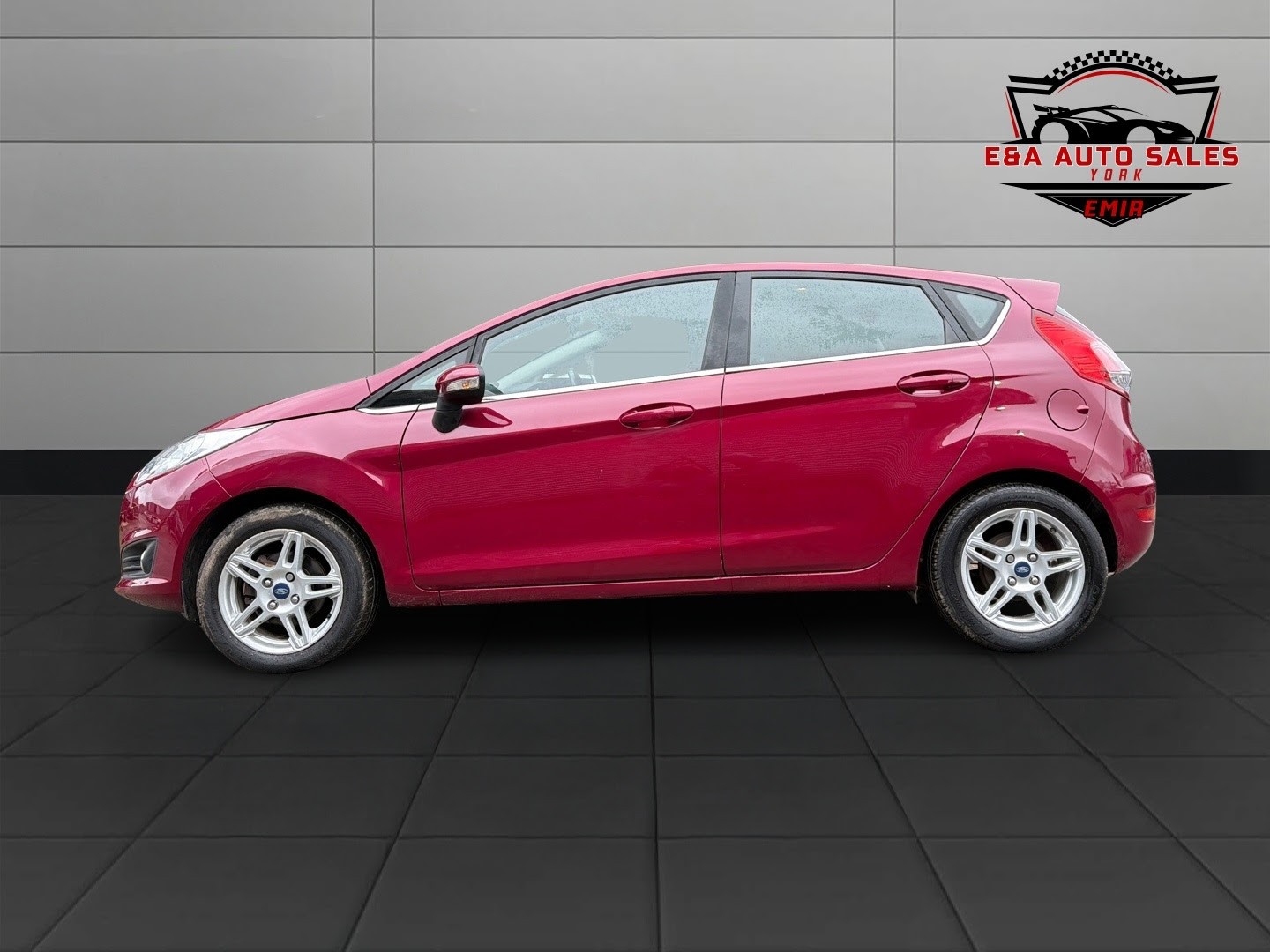 Used Ford Fiesta 2013 for sale - 77535979: Photo 4