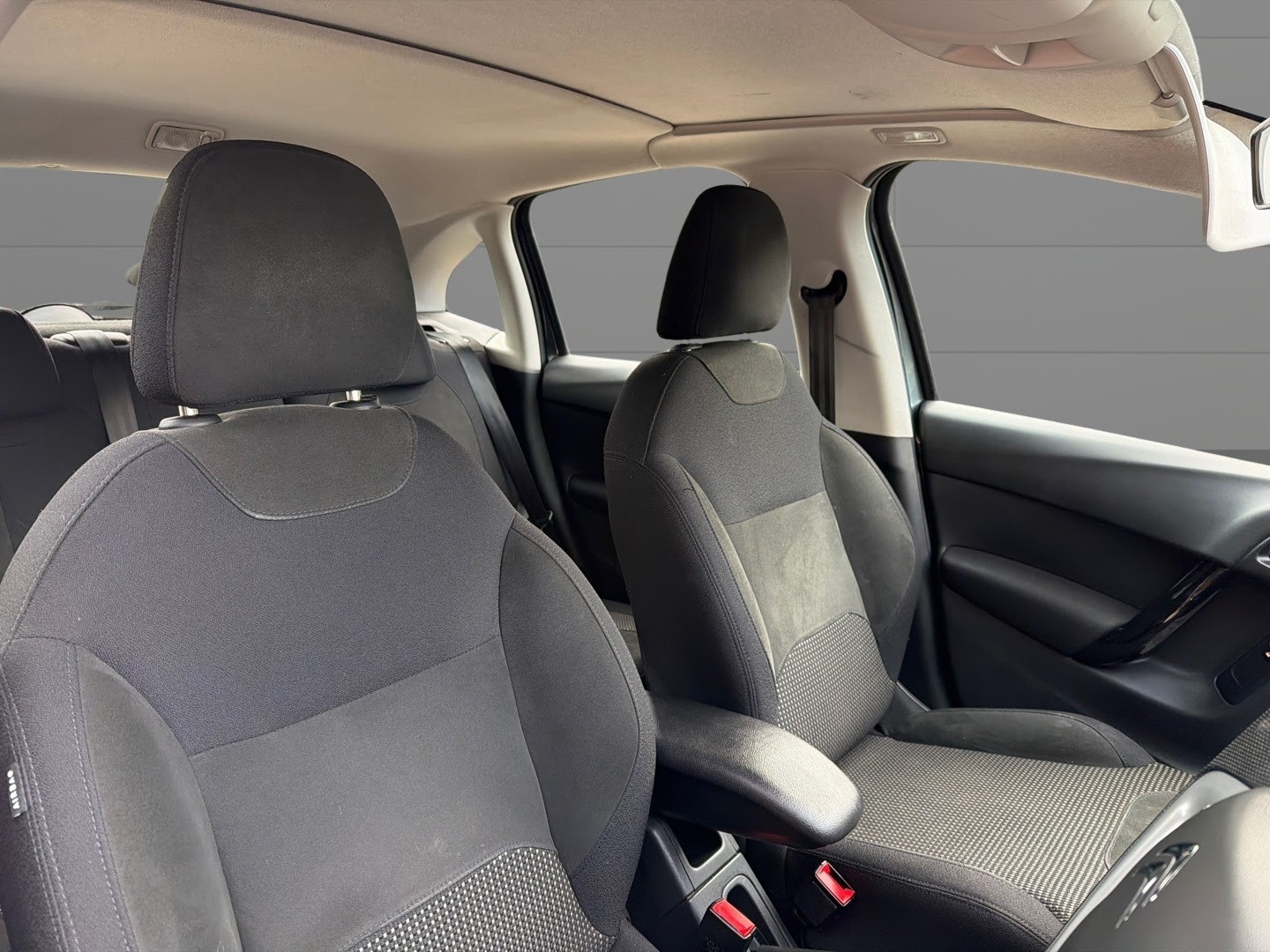 Used Citroen C3 2014 for sale - 76911049: Photo 10