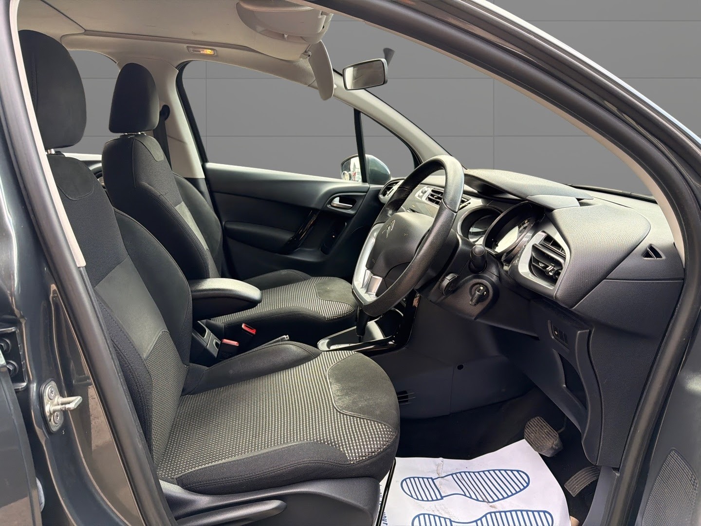 Used Citroen C3 2014 for sale - 76911049: Photo 11