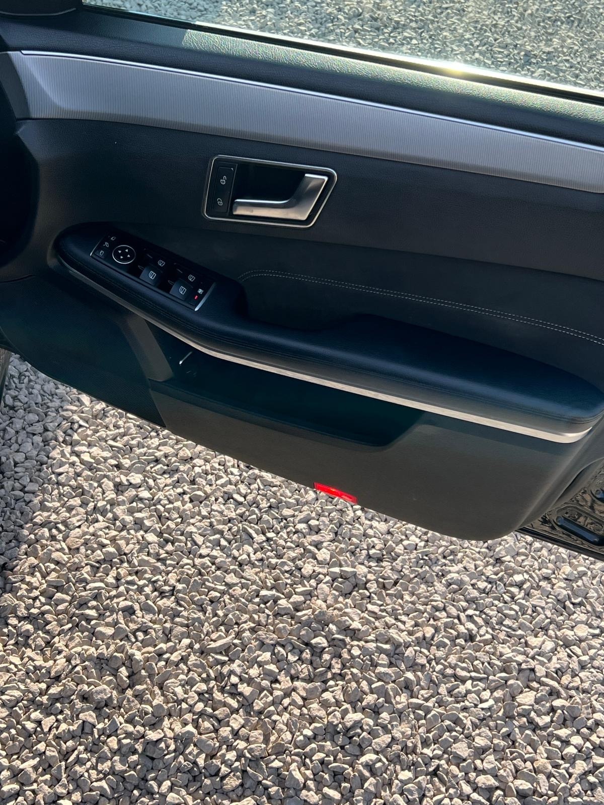 Used Mercedes-Benz E Class 2014 for sale - 76793485: Photo 10