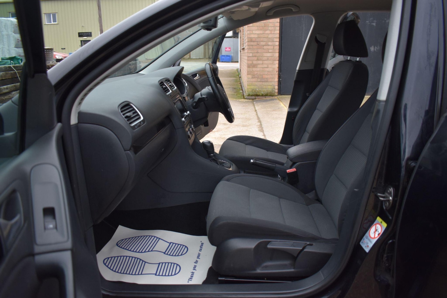 Used Volkswagen Golf 2012 for sale - 77793956: Photo 10