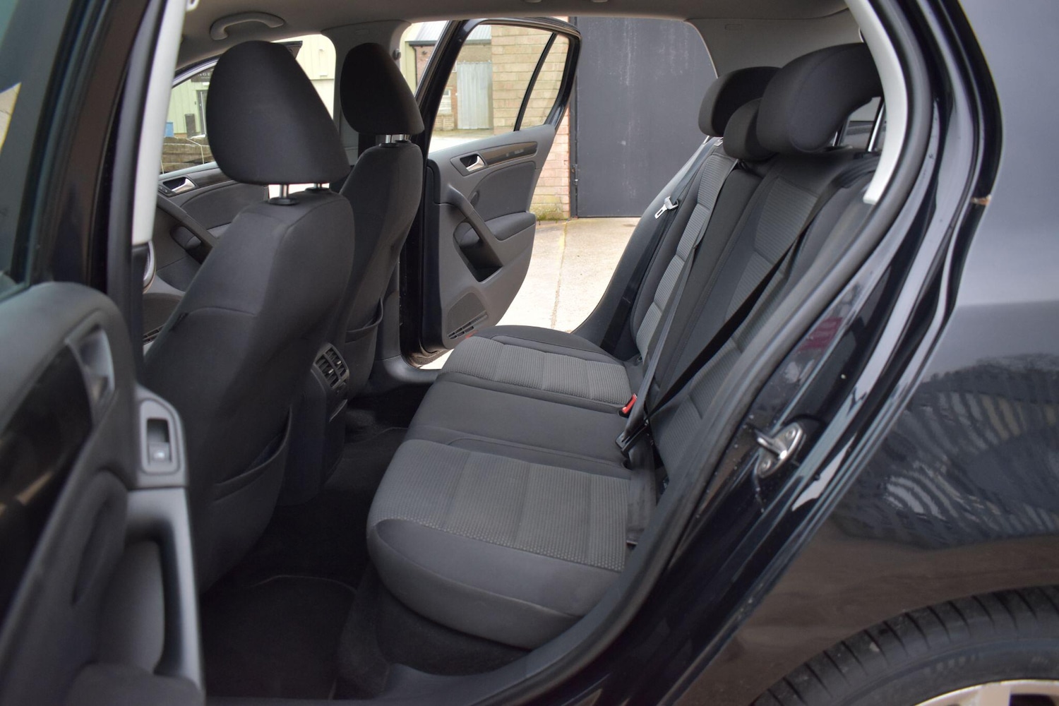 Used Volkswagen Golf 2012 for sale - 77793956: Photo 11