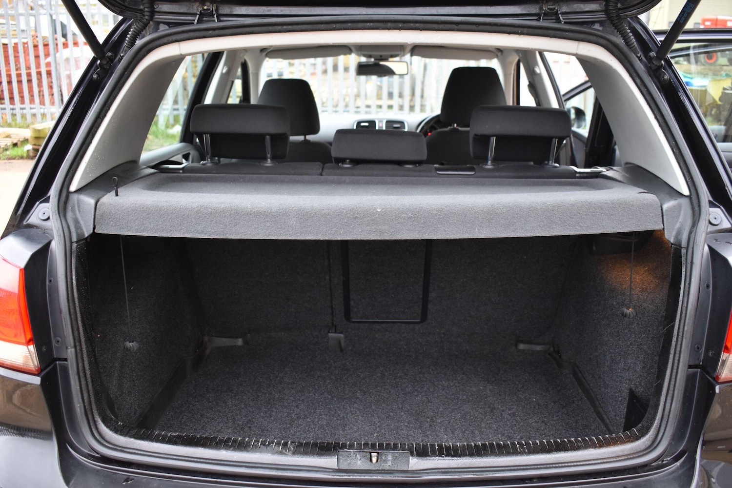 Used Volkswagen Golf 2012 for sale - 77793956: Photo 12