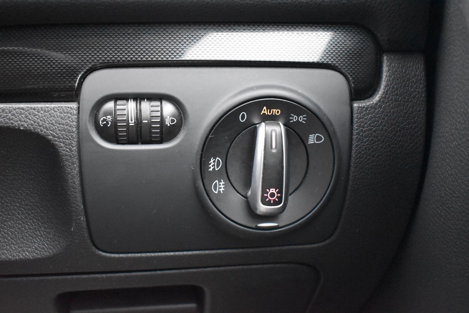 Used Volkswagen Golf 2012 for sale - 77793956: Photo 20