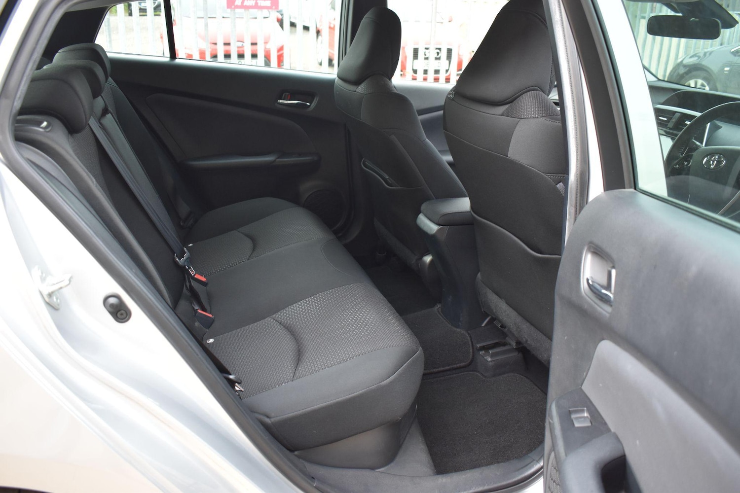 Used Toyota Prius 2024 for sale - 77659995: Photo 10