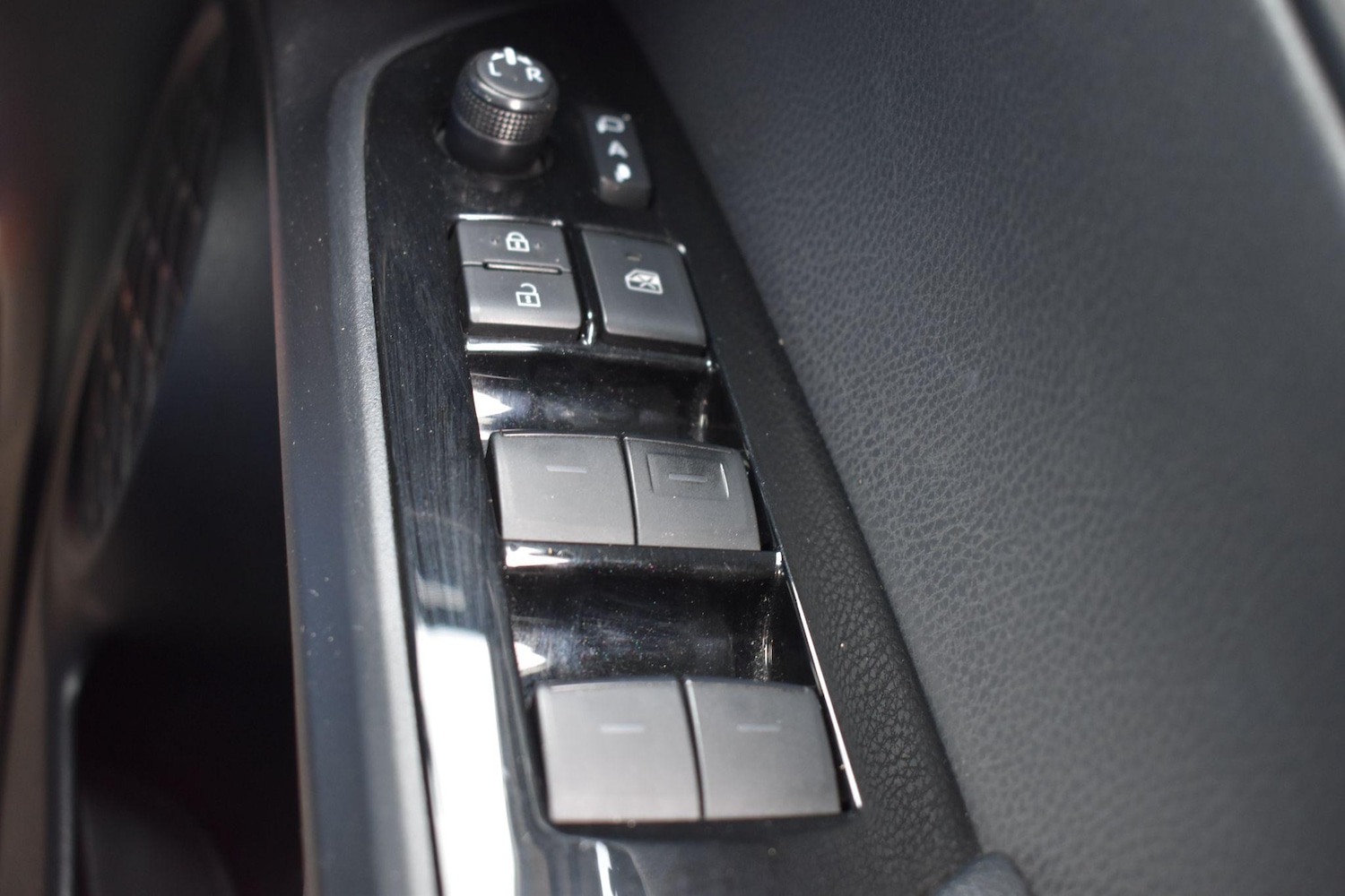 Used Toyota Prius 2024 for sale - 77659995: Photo 22