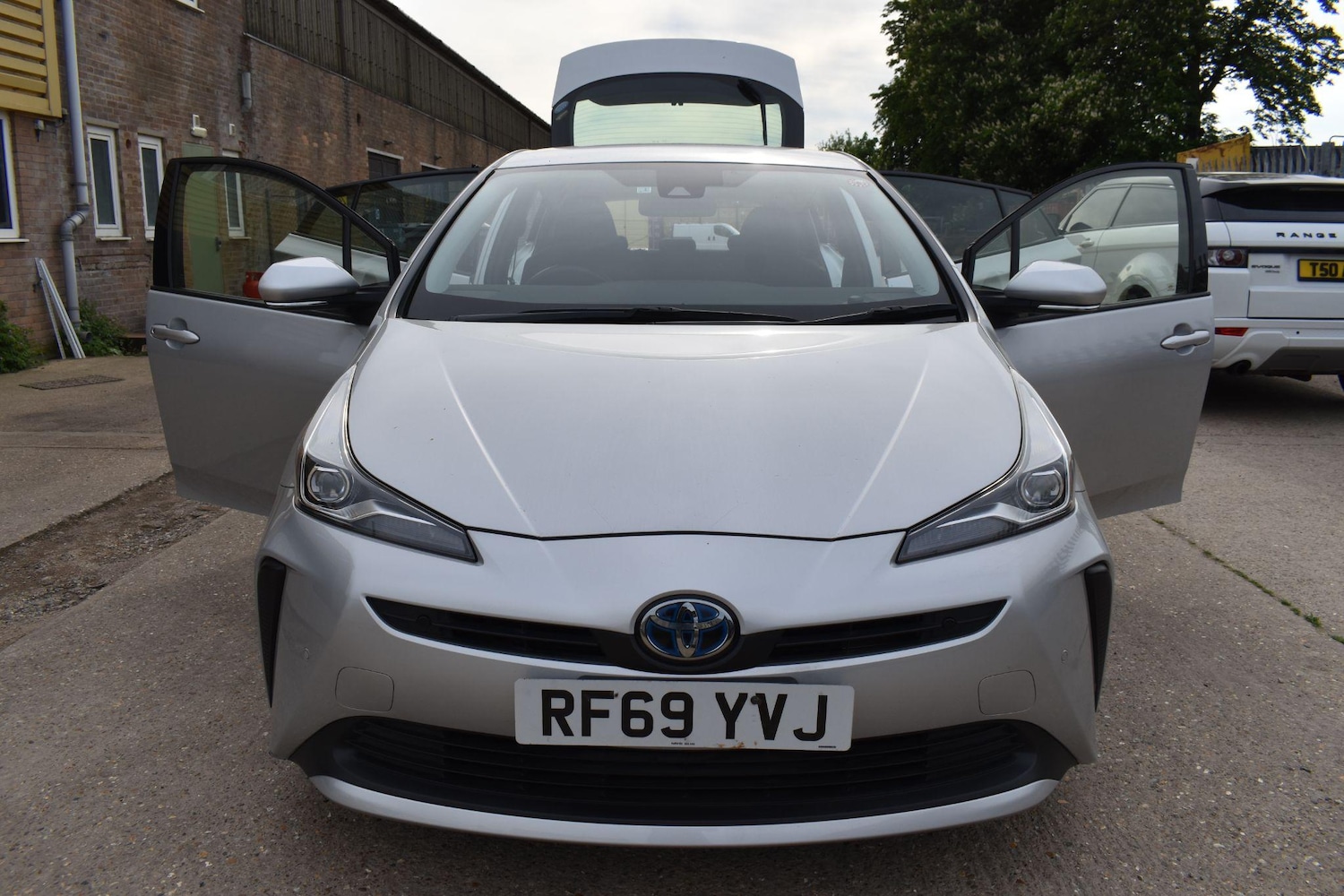 Used Toyota Prius 2024 for sale - 77659995: Photo 23