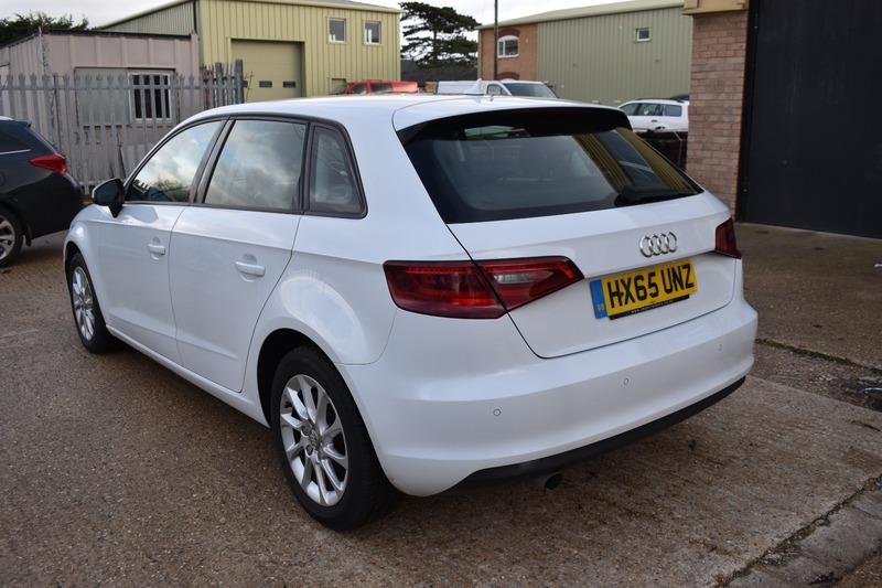 Used Audi A3 2015 for sale - 76848548: Photo 4