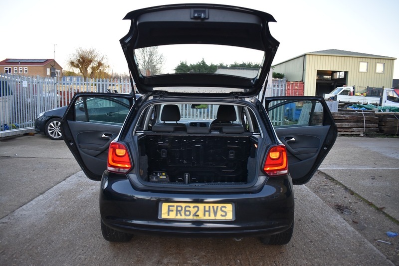 Used Volkswagen Polo 2013 for sale - 76910789: Photo 23