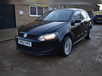 Used Volkswagen Polo 2013 for sale - 76910789: Photo