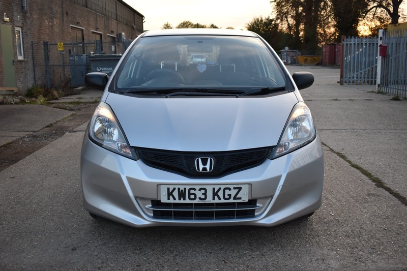 Used Honda Jazz 2014 for sale - 76019126: Photo 9