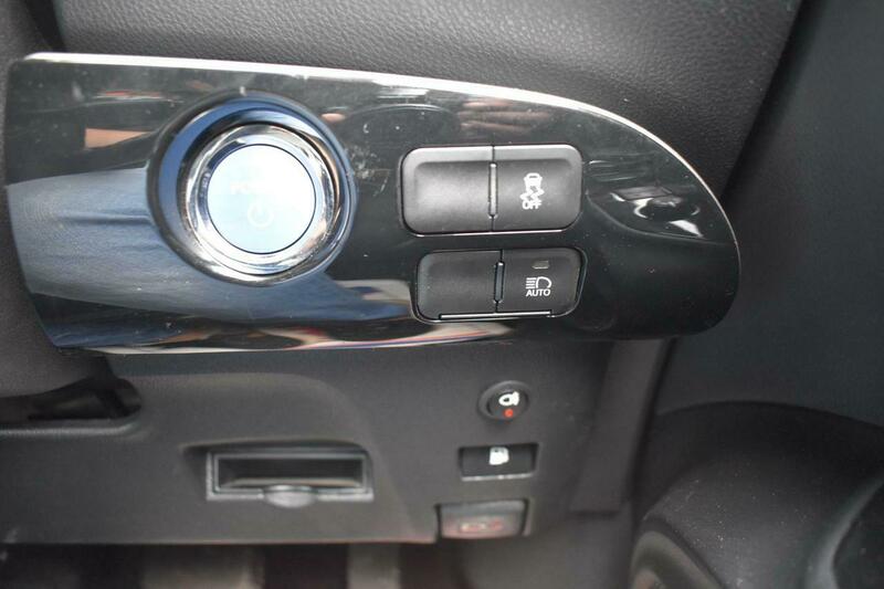 Used Toyota Prius 2024 for sale - 76618375: Photo 24