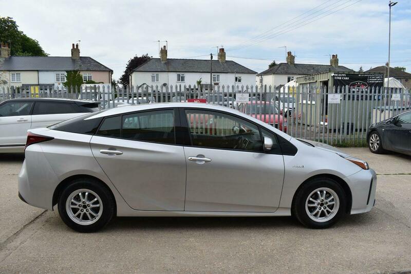 Used Toyota Prius 2024 for sale - 76618375: Photo 7