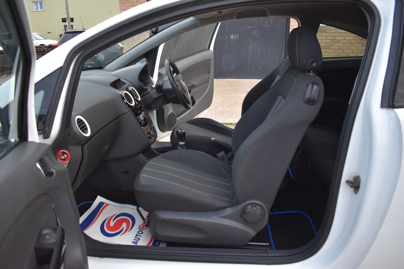 Used Vauxhall Corsa 2013 for sale - 76618322: Photo 13