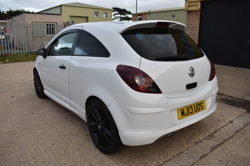 Used Vauxhall Corsa 2013 for sale - 76618322: Photo 4