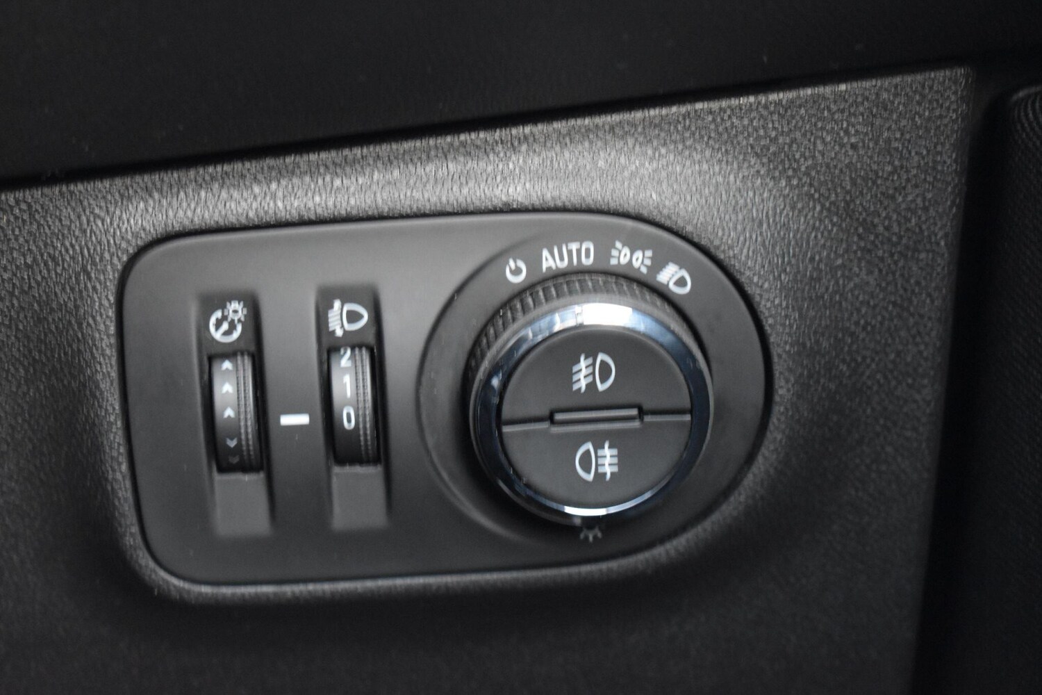 Used Vauxhall Corsa 2018 for sale - 77659996: Photo 22