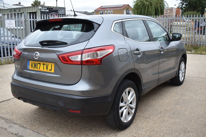 Used Nissan Qashqai 2017 for sale - 76093080: Photo 6