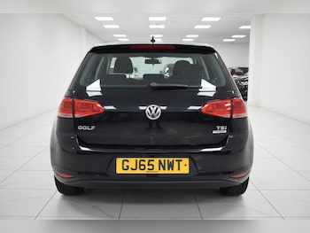Used Volkswagen Golf 2015 for sale - 78492120: Photo
