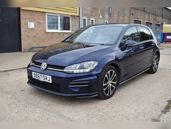 Used Volkswagen Golf 2017 for sale - 75897724: Photo