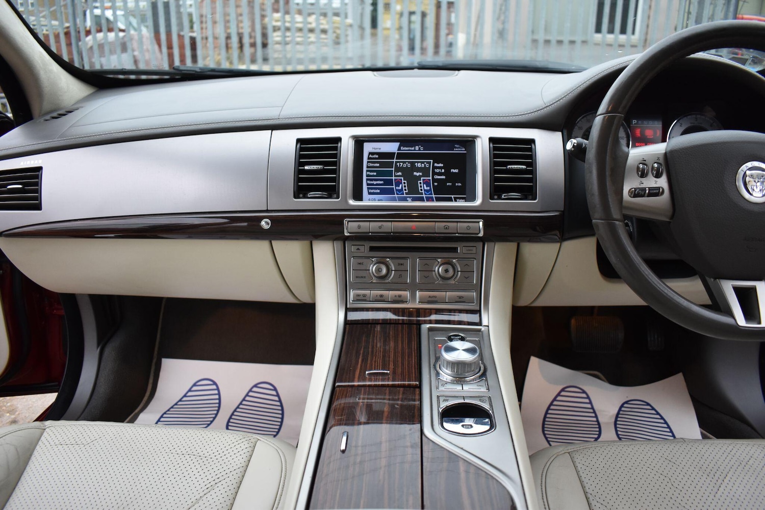 Used Jaguar XF 2011 for sale - 77793509: Photo 17