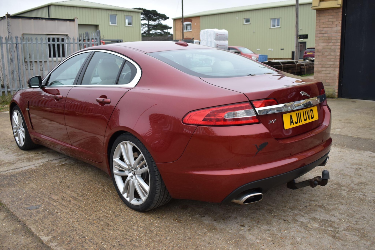Used Jaguar XF 2011 for sale - 77793509: Photo 3
