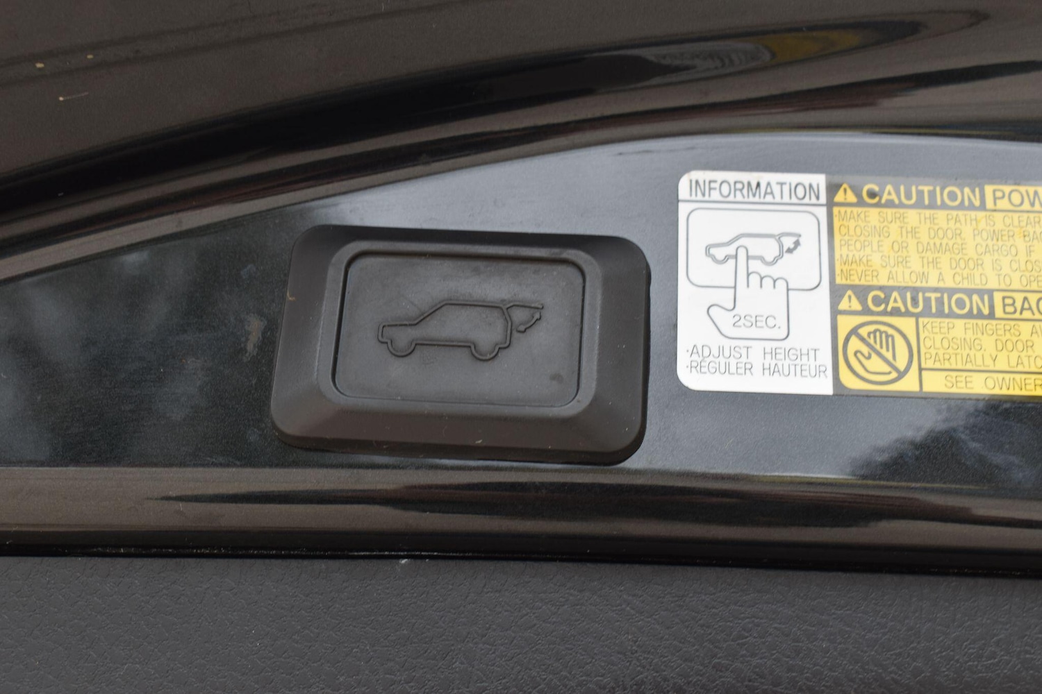 Used Toyota RAV4 2013 for sale - 78019897: Photo 23