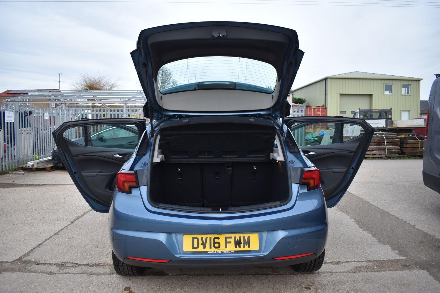 Used Vauxhall Astra 2016 for sale - 77659990: Photo 25