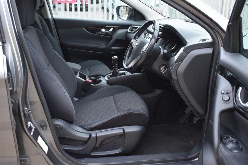 Used Nissan Qashqai 2017 for sale - 76618353: Photo 11