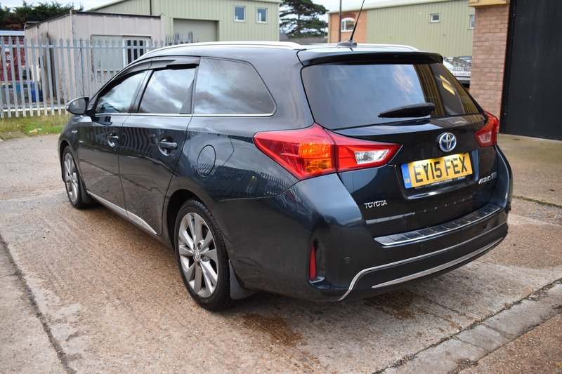Used Toyota Auris 2015 for sale - 76884528: Photo 4