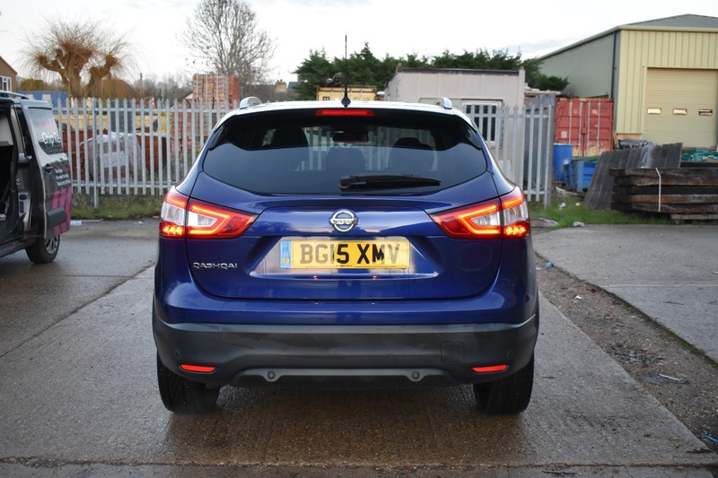 Used Nissan Qashqai 2015 for sale - 77121220: Photo 5