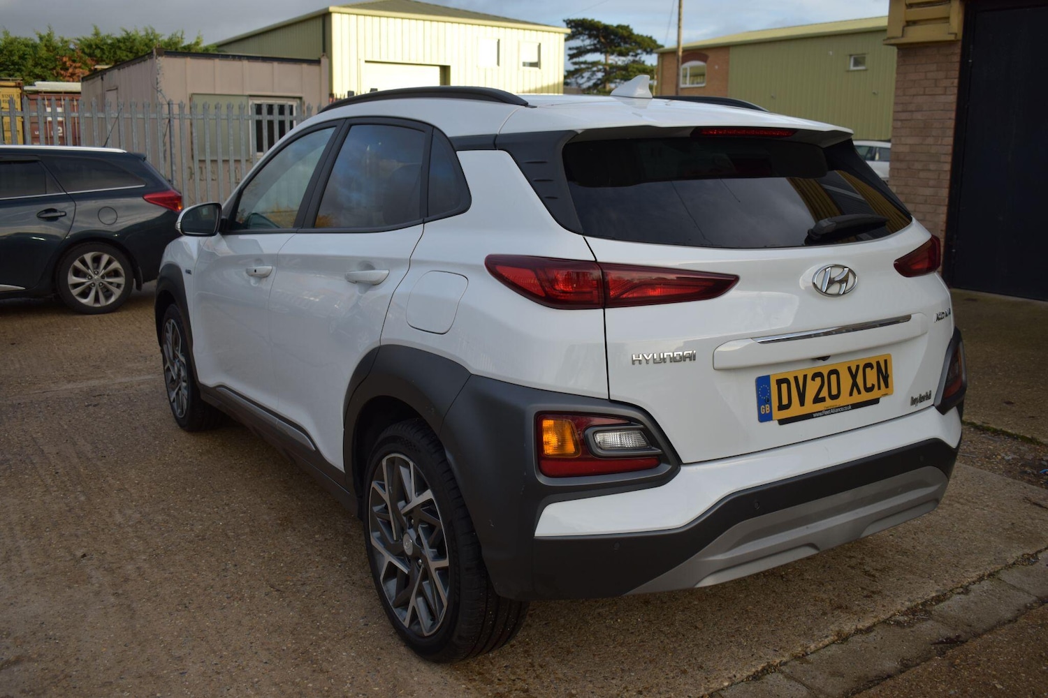 Used Hyundai KONA 2020 for sale - 77659989: Photo 4
