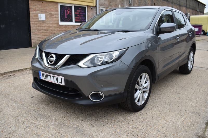 Used Nissan Qashqai 2017 for sale - 77121211: Photo 2