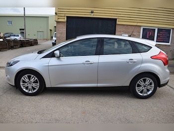 Used Ford Focus 2014 for sale - 76618304: Photo